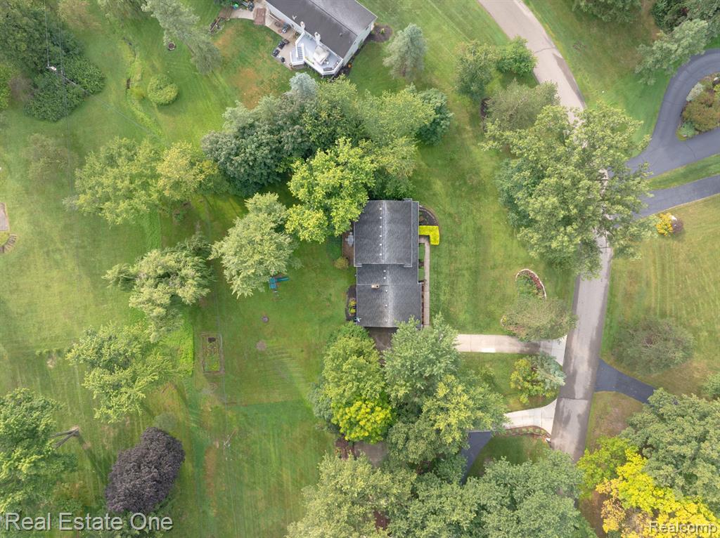 2112 Bretton Drive