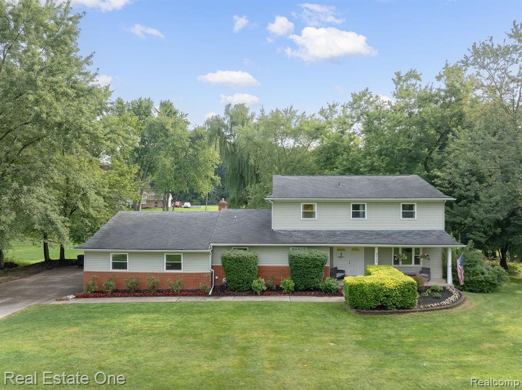 2112 Bretton Drive