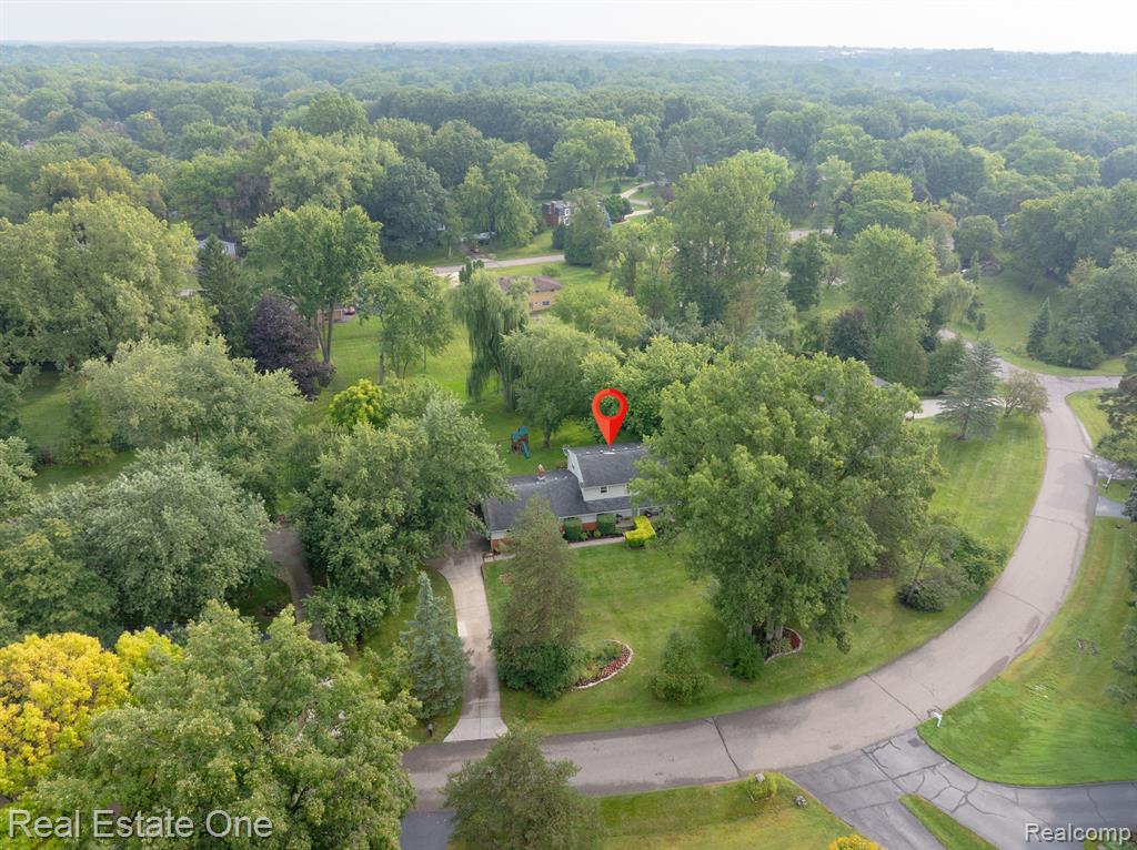 2112 Bretton Drive