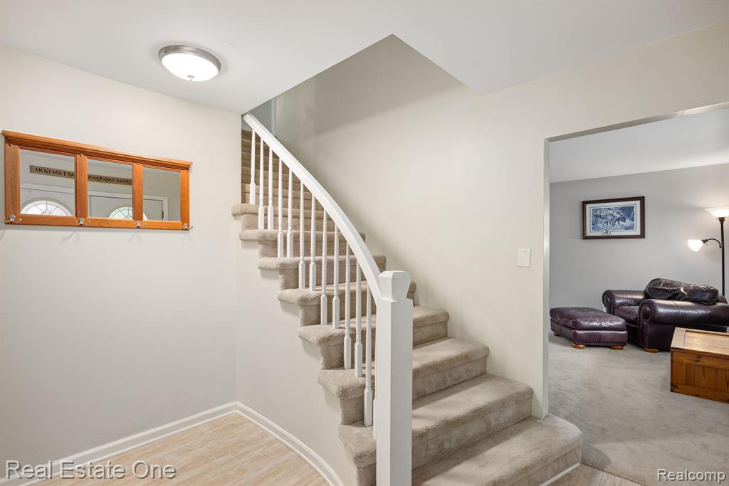 2112 Bretton Drive