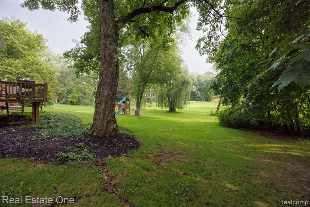 2112 Bretton Drive