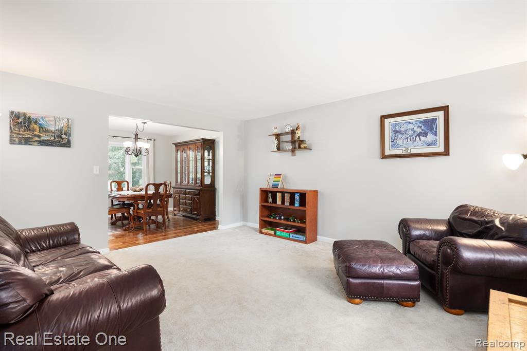 2112 Bretton Drive