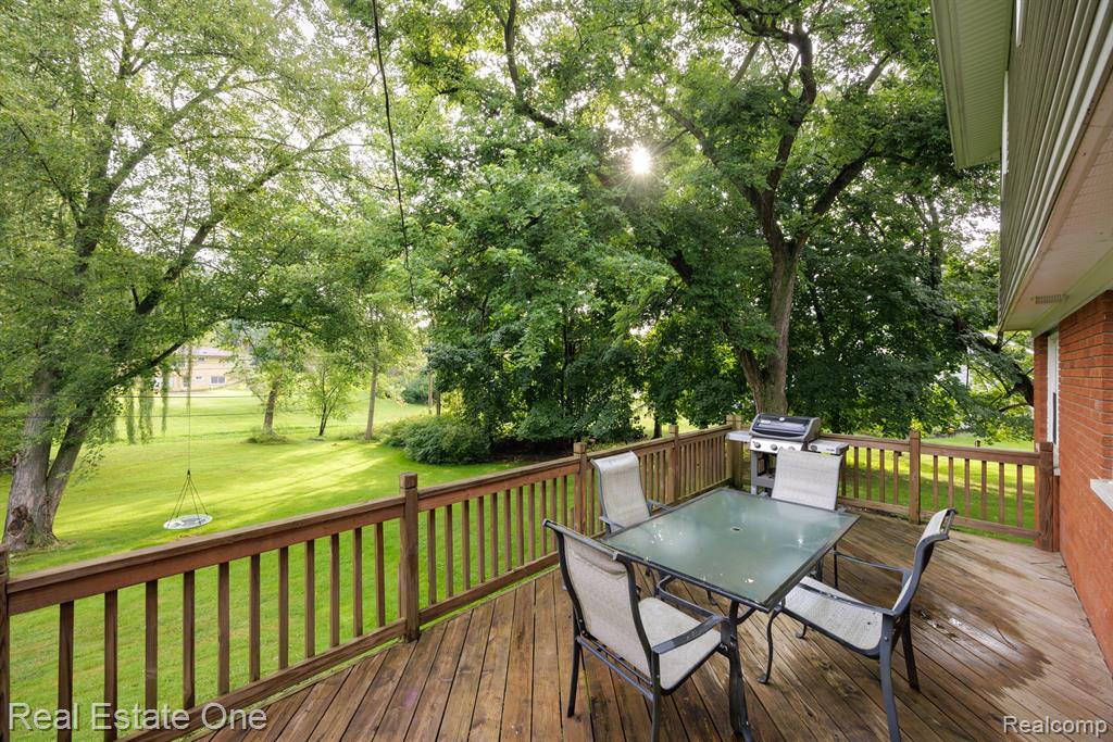 2112 Bretton Drive