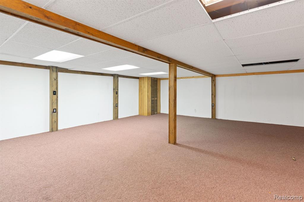 1414 Shaker Drive