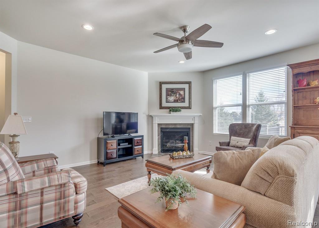 2303 Monte Vista Court