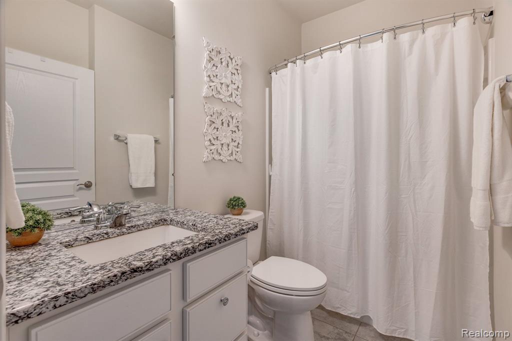 2303 Monte Vista Court