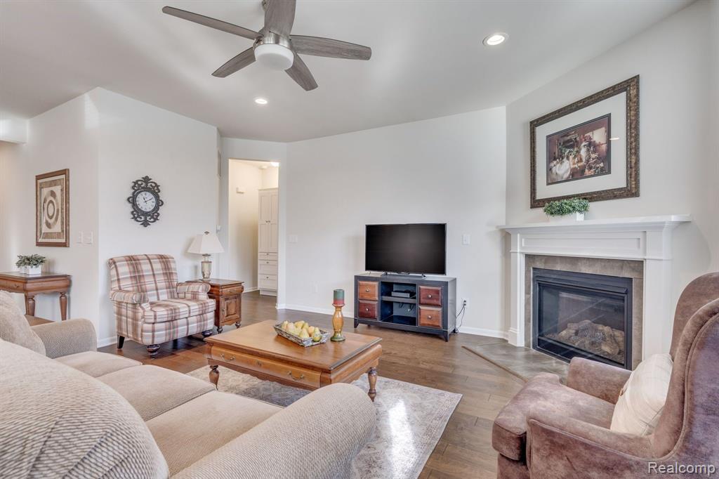 2303 Monte Vista Court