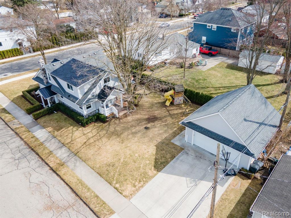 145 N Helen Avenue