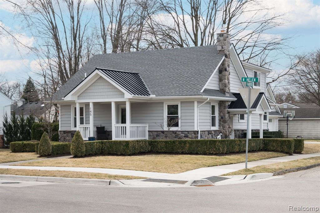 145 N Helen Avenue