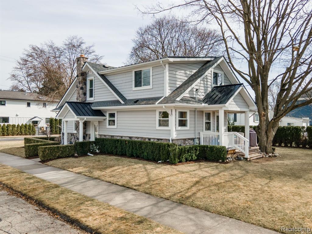 145 N Helen Avenue