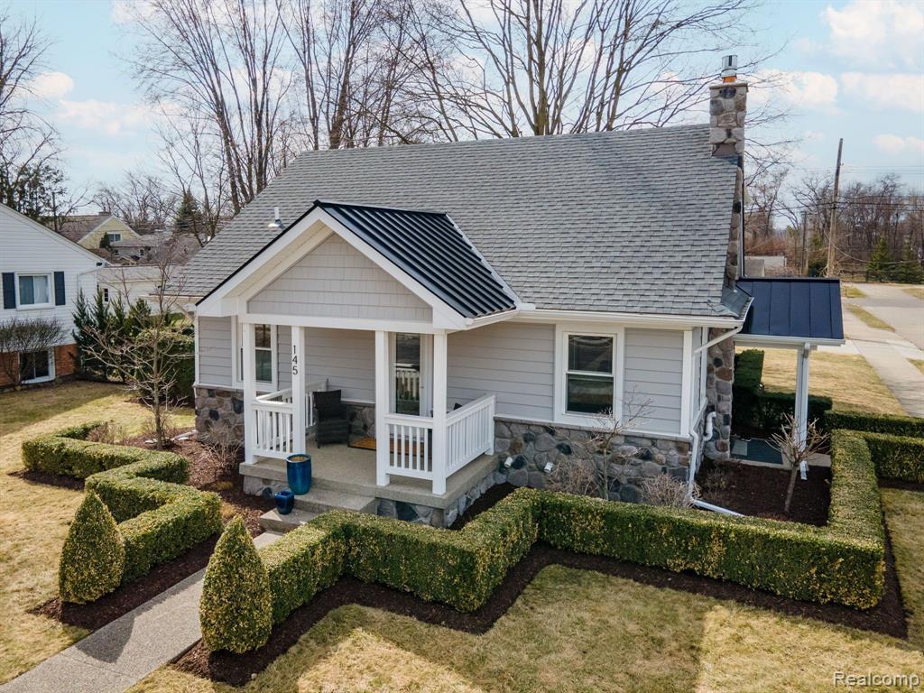 145 N Helen Avenue