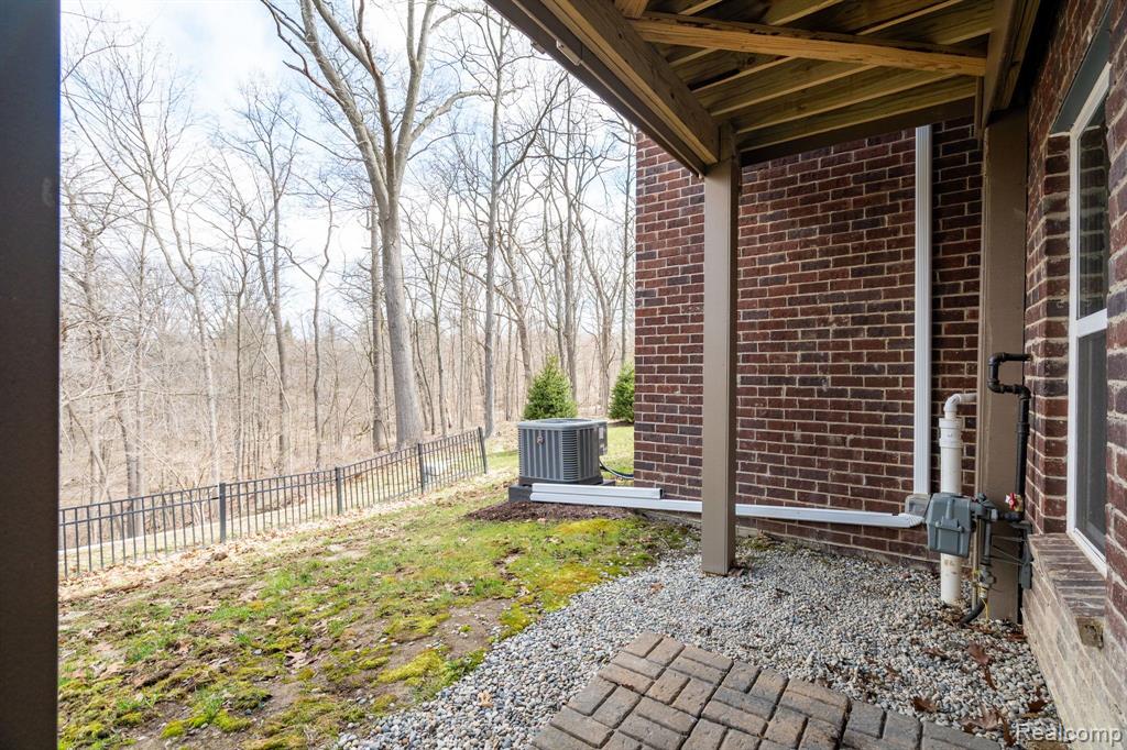 664 Peppermint Drive