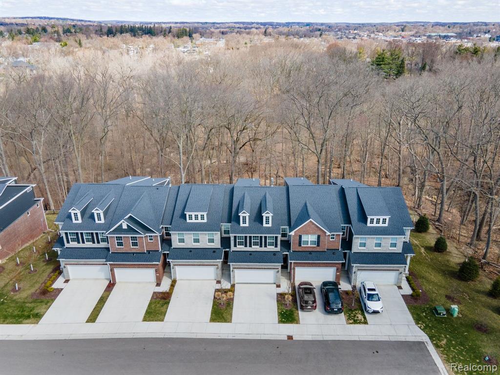 664 Peppermint Drive