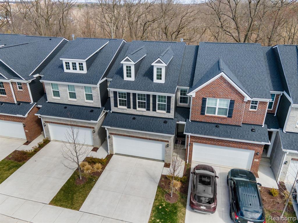 664 Peppermint Drive