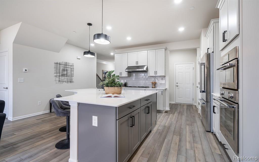 664 Peppermint Drive