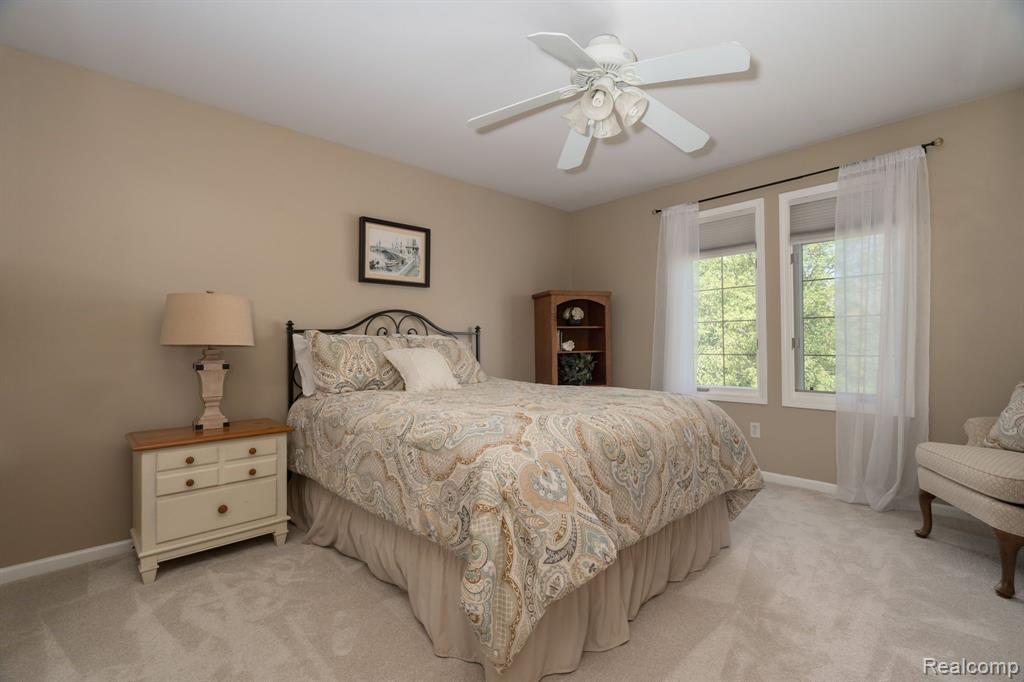 1715 Skyline Drive