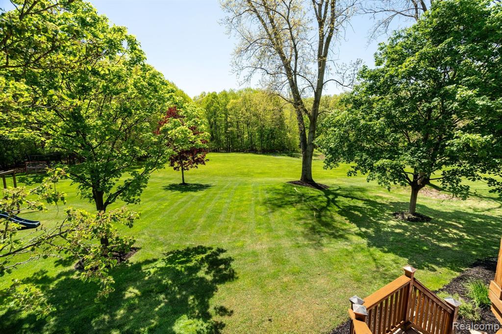 1715 Skyline Drive