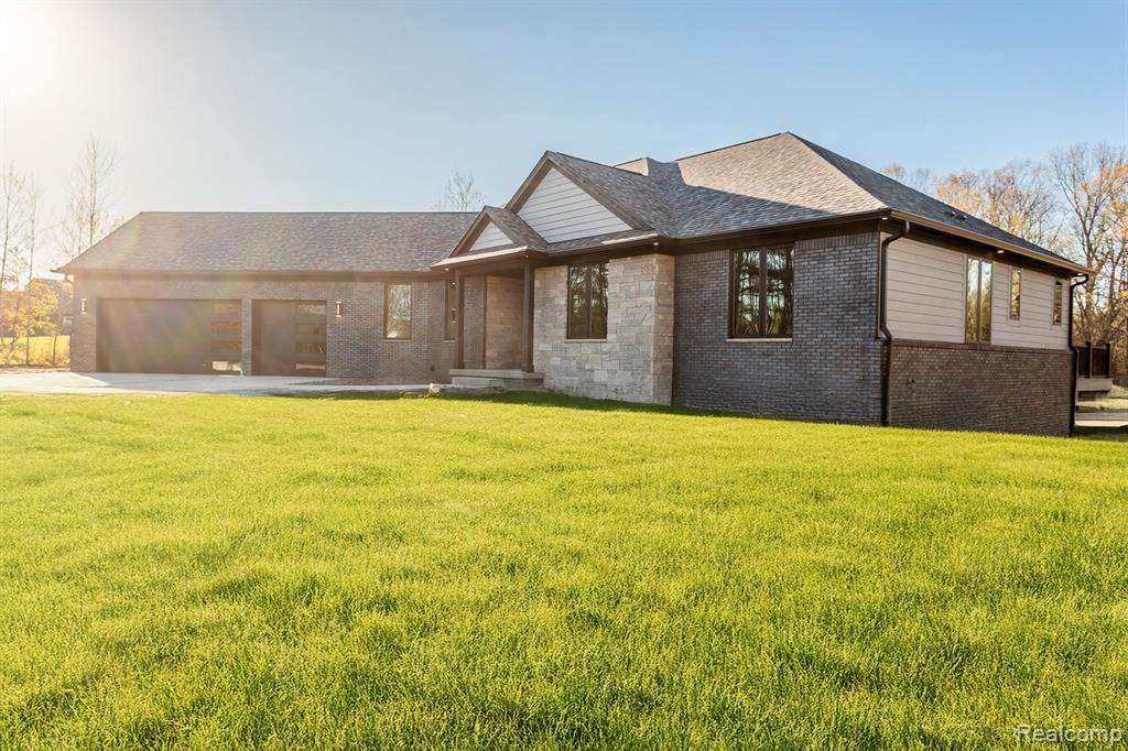 4030 Metamora Ridge