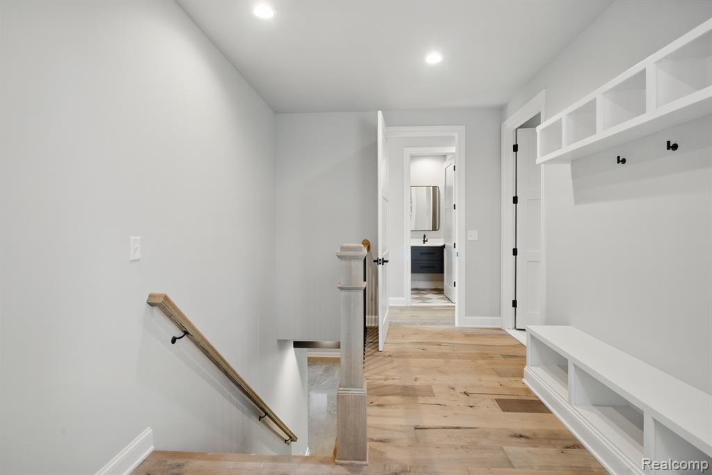 4030 Metamora Ridge