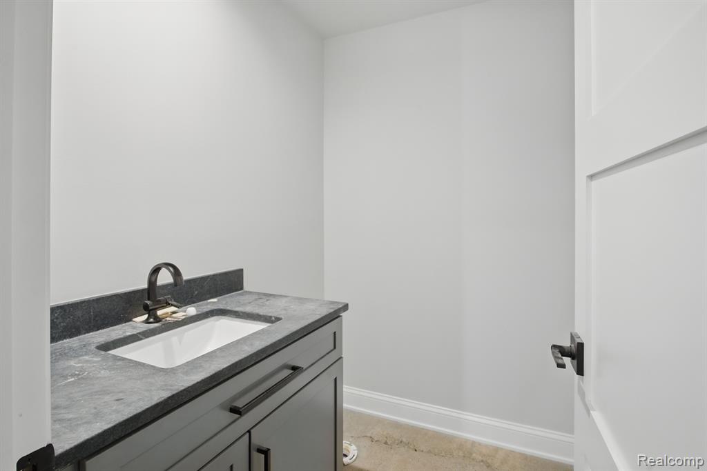 4030 Metamora Ridge