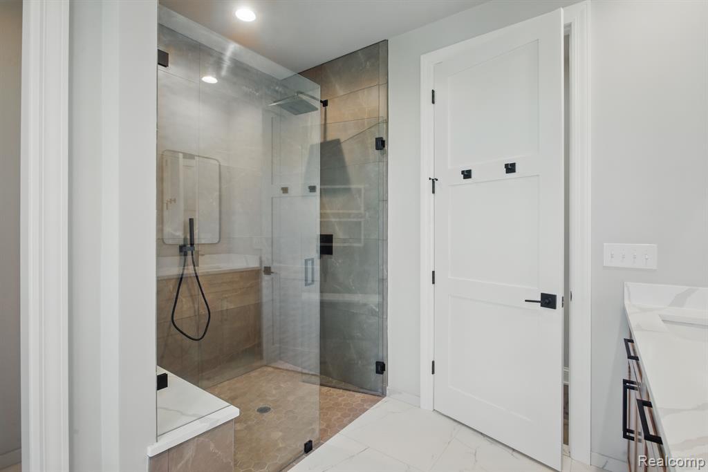 4030 Metamora Ridge