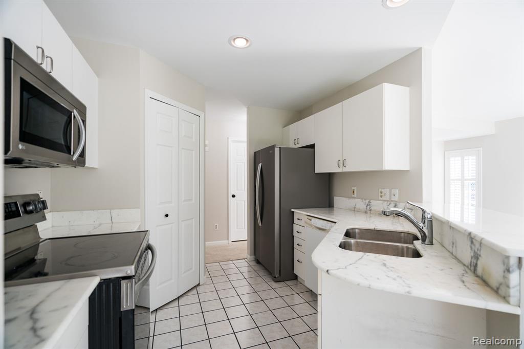 2090 Eagle Pointe