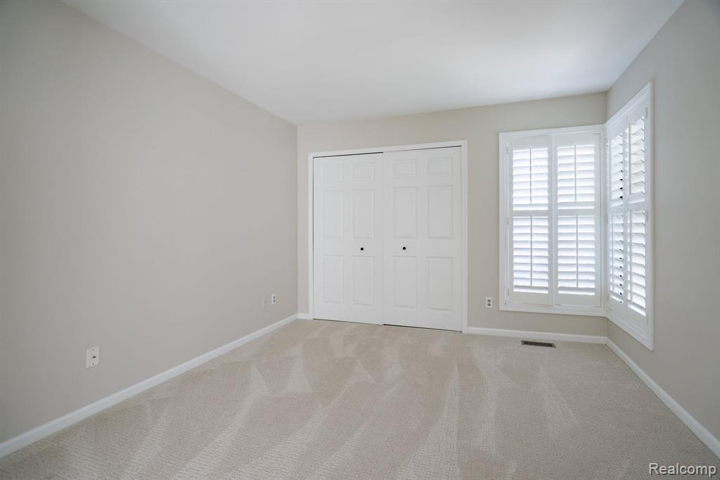 2090 Eagle Pointe