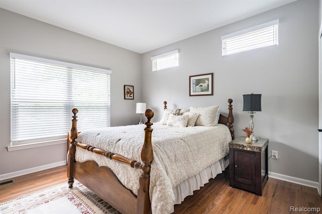 1156 Fairway Drive