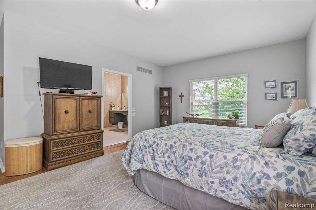 1156 Fairway Drive