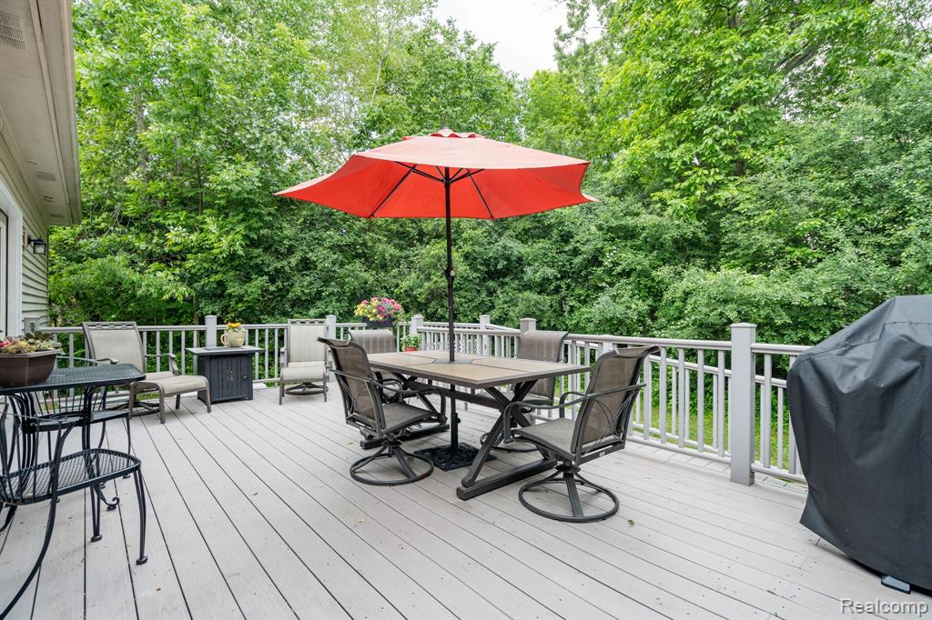 1156 Fairway Drive