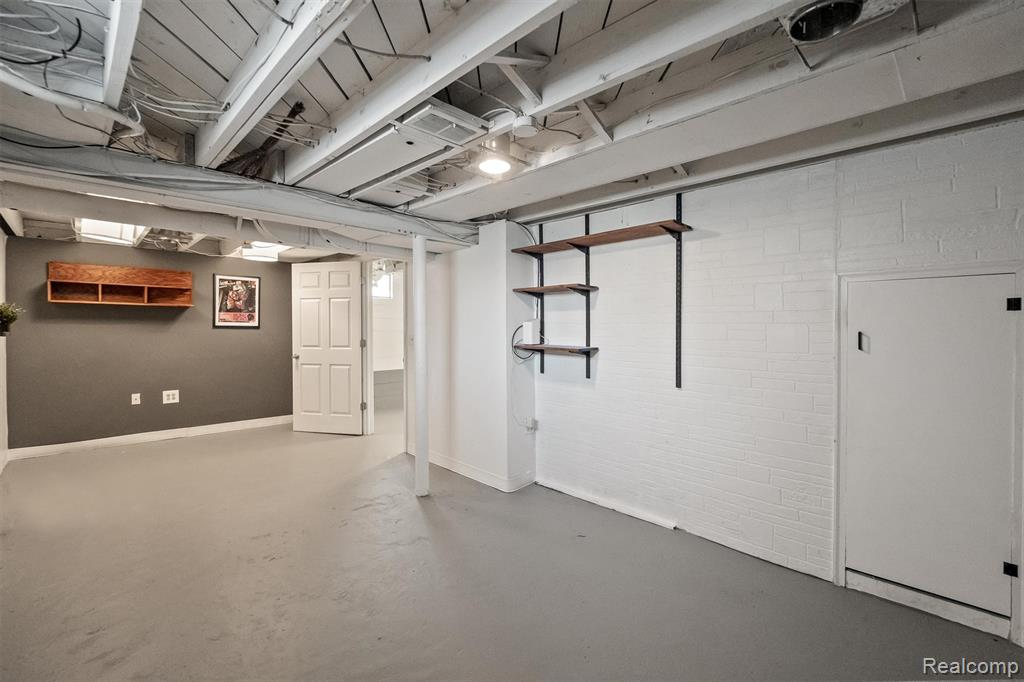 917 N Edison Avenue