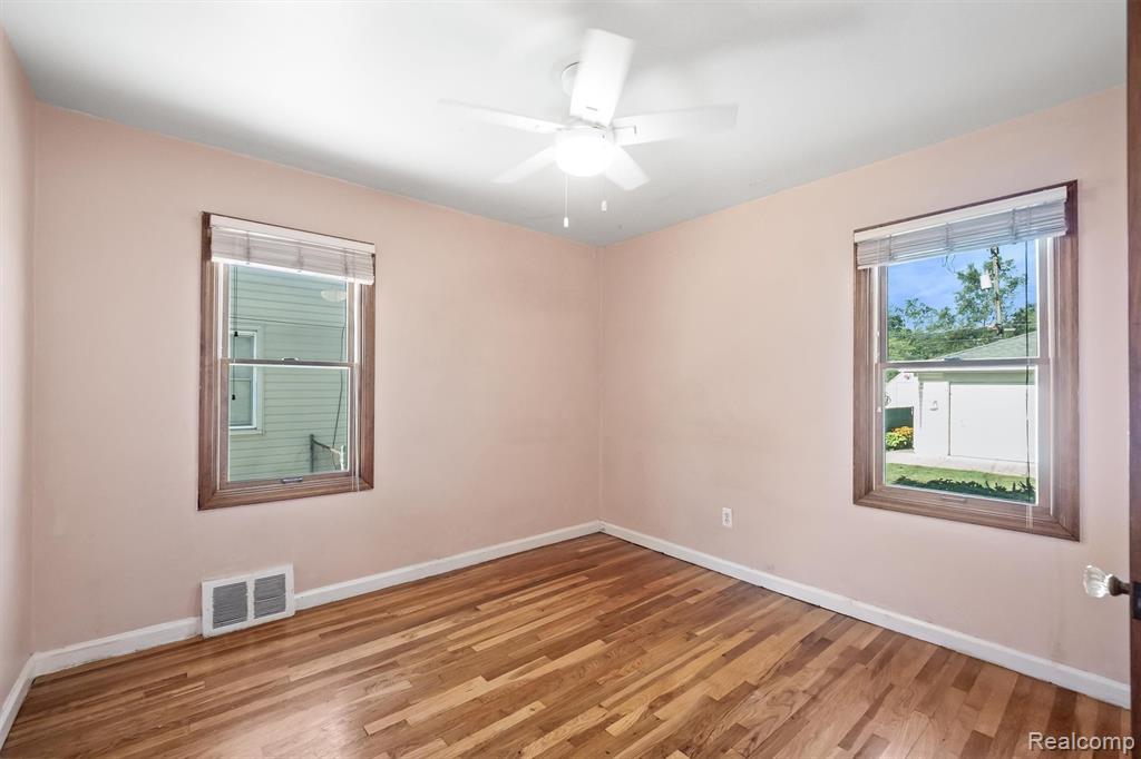 917 N Edison Avenue