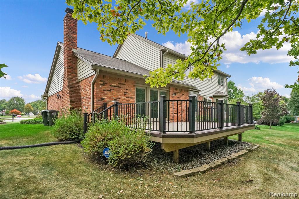 391 Silvervale Drive