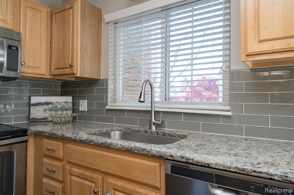 1246 Kings Cove Court