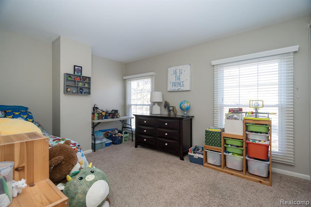 1246 Kings Cove Court