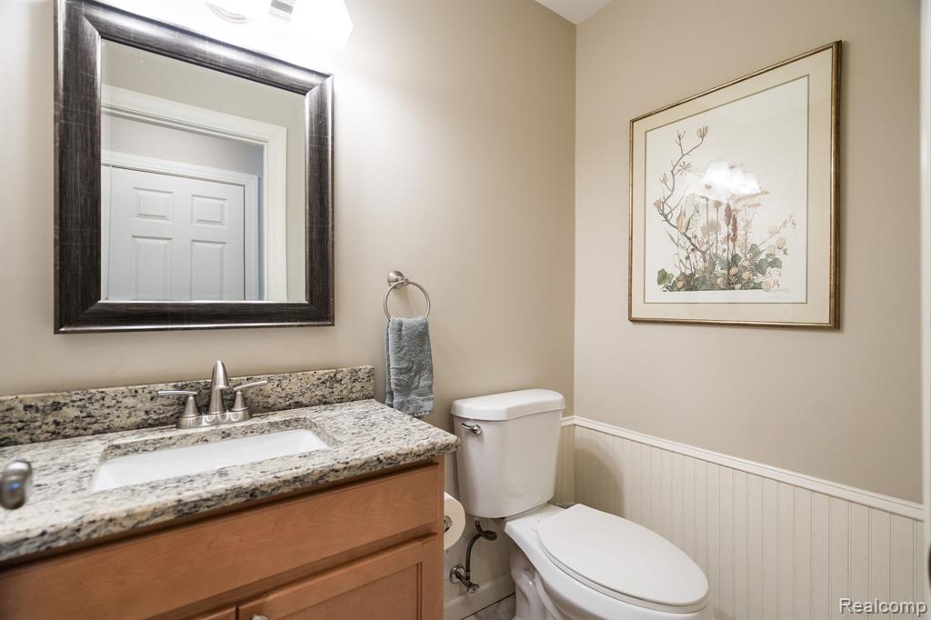 1246 Kings Cove Court