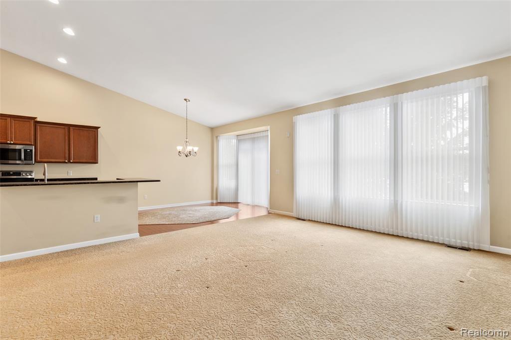 2068 Glenwood Drive