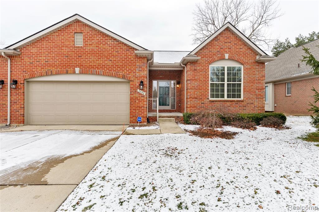 2068 Glenwood Drive