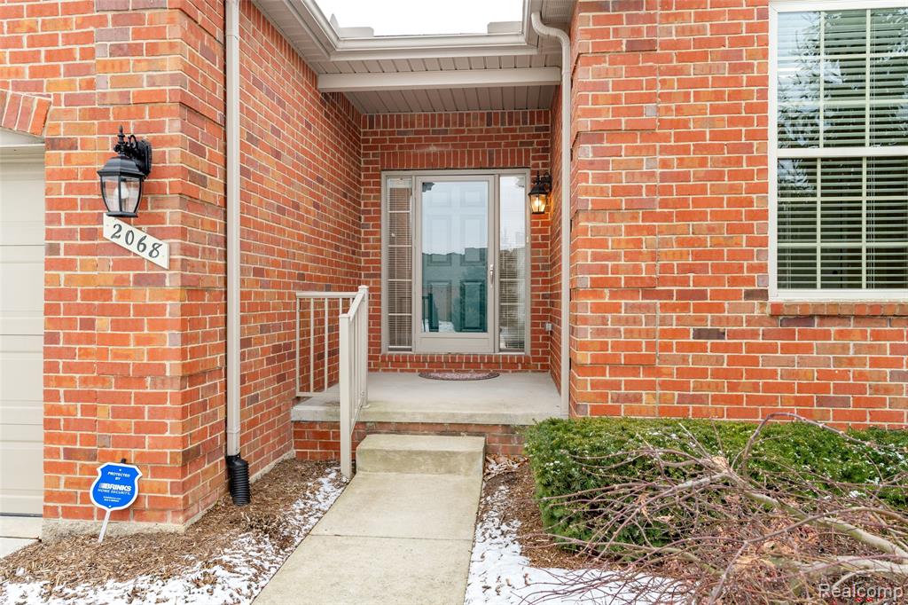 2068 Glenwood Drive