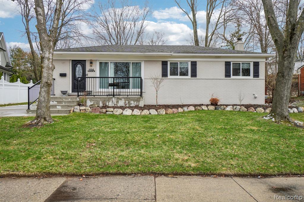 1156 Sycamore Drive