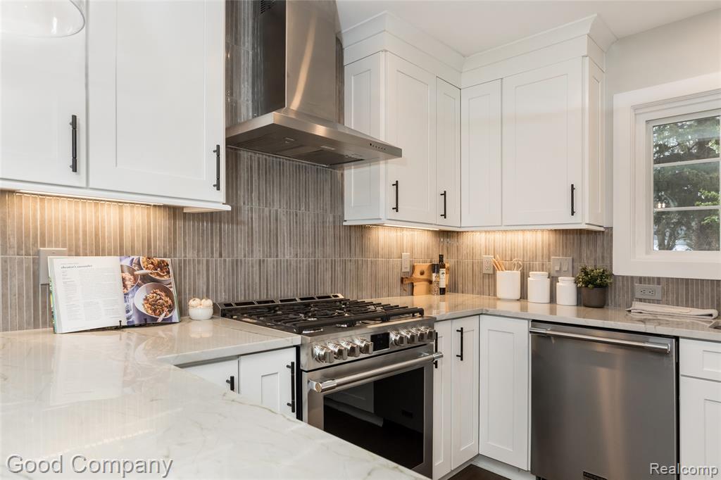 1514 Sunset Boulevard