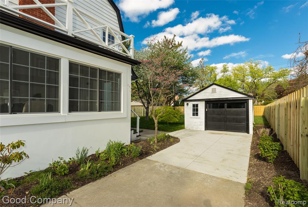 1514 Sunset Boulevard
