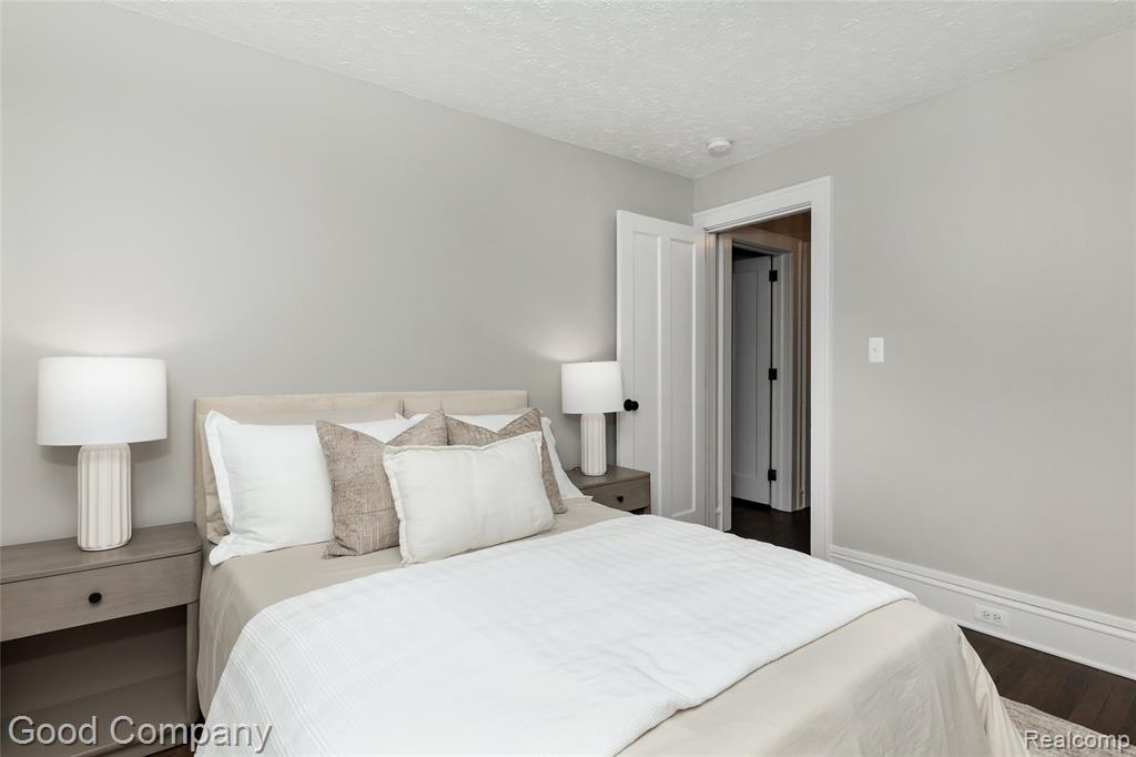 1514 Sunset Boulevard