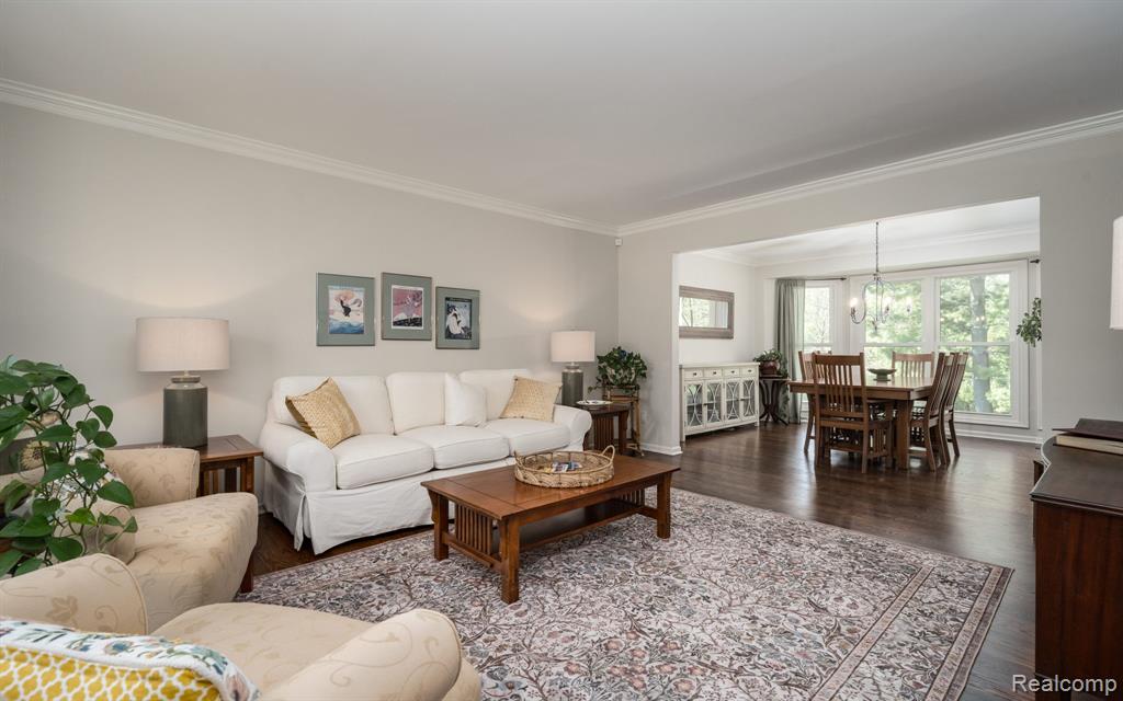 1123 Hickory Hill Drive