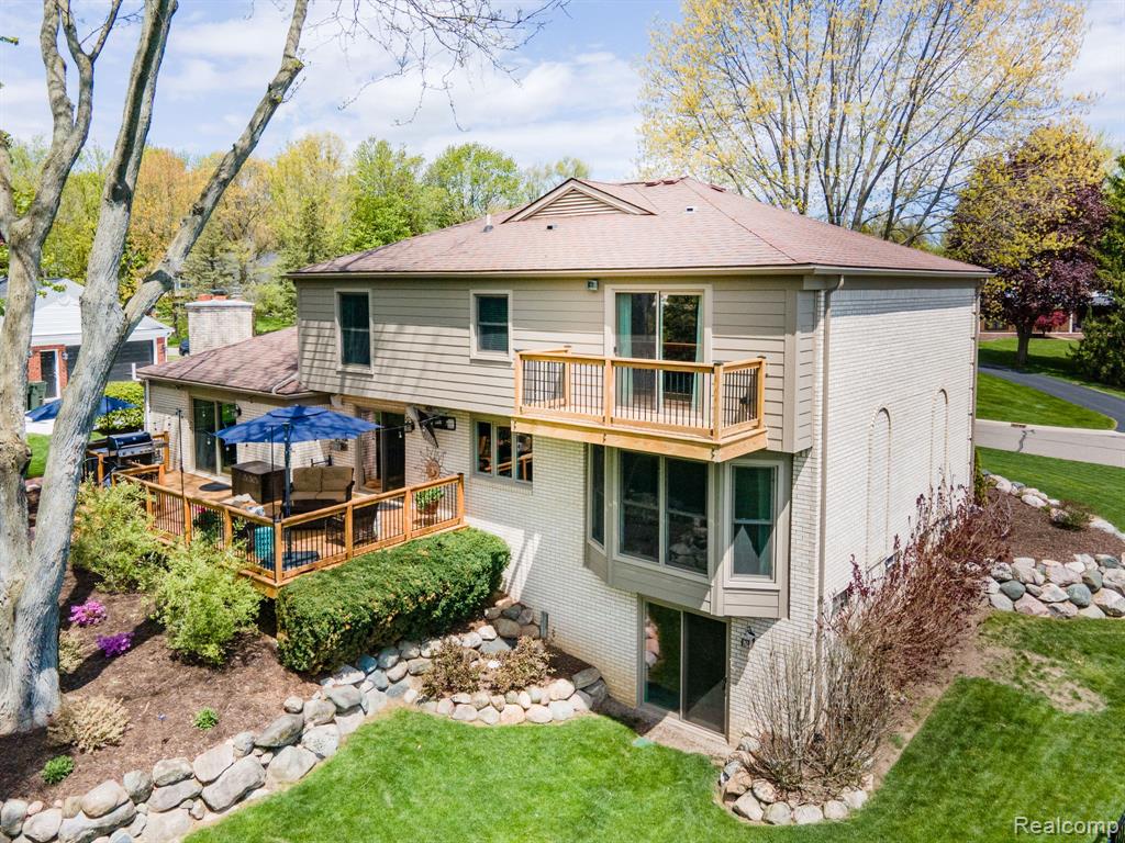 1123 Hickory Hill Drive