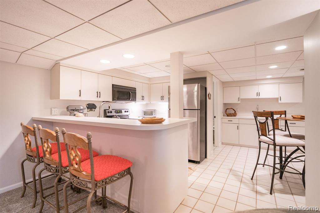 1123 Hickory Hill Drive