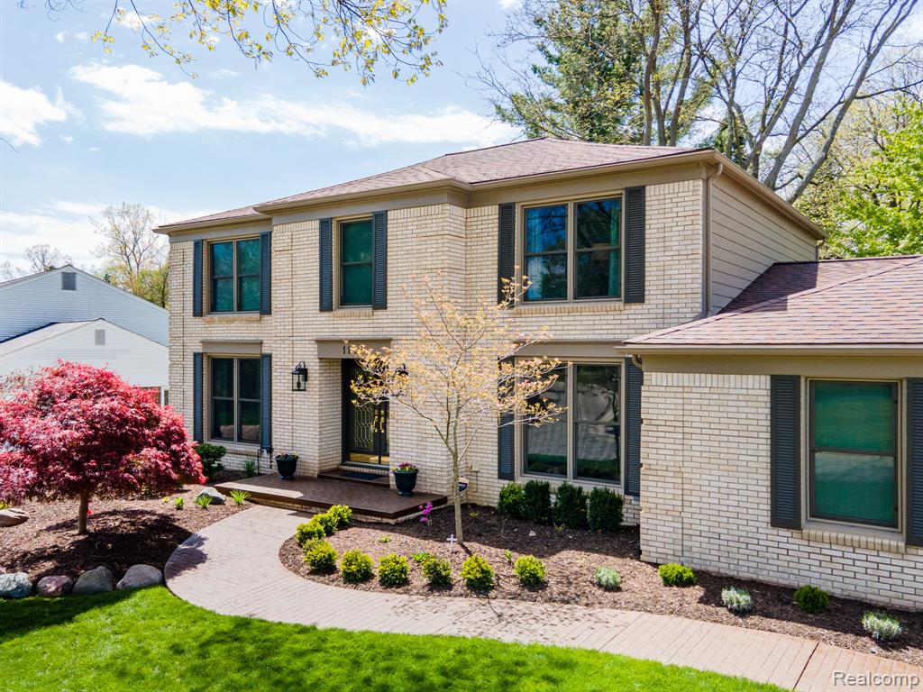 1123 Hickory Hill Drive