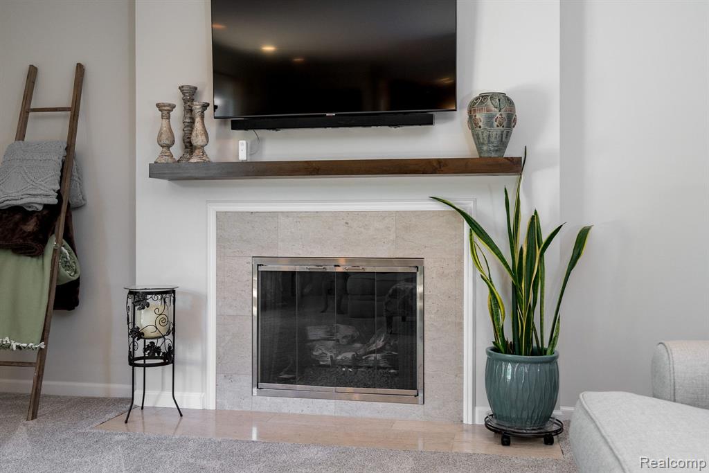 1123 Hickory Hill Drive