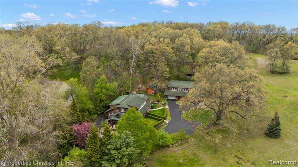 4880 Algonquin Boulevard