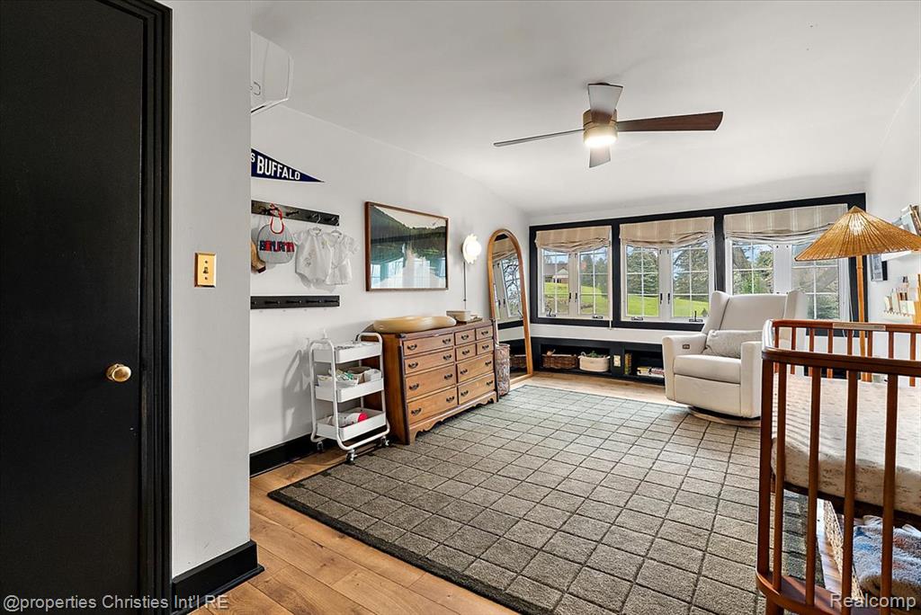 4880 Algonquin Boulevard